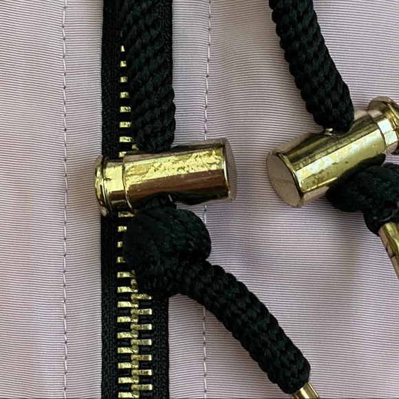 Color-Block Hooded Jacket - Picture 5 of 6